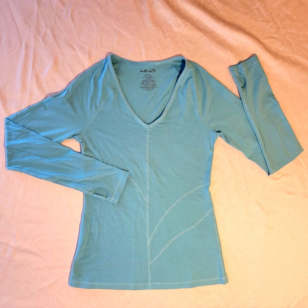 Half Moon Athletic Top - M